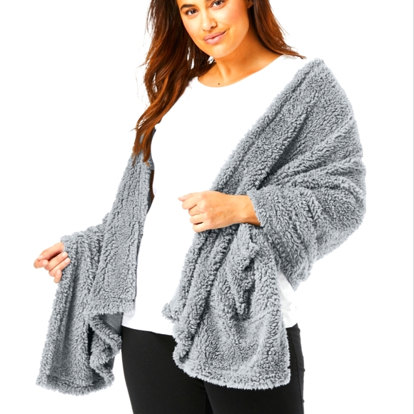 Accessories - Blanket / Wrap